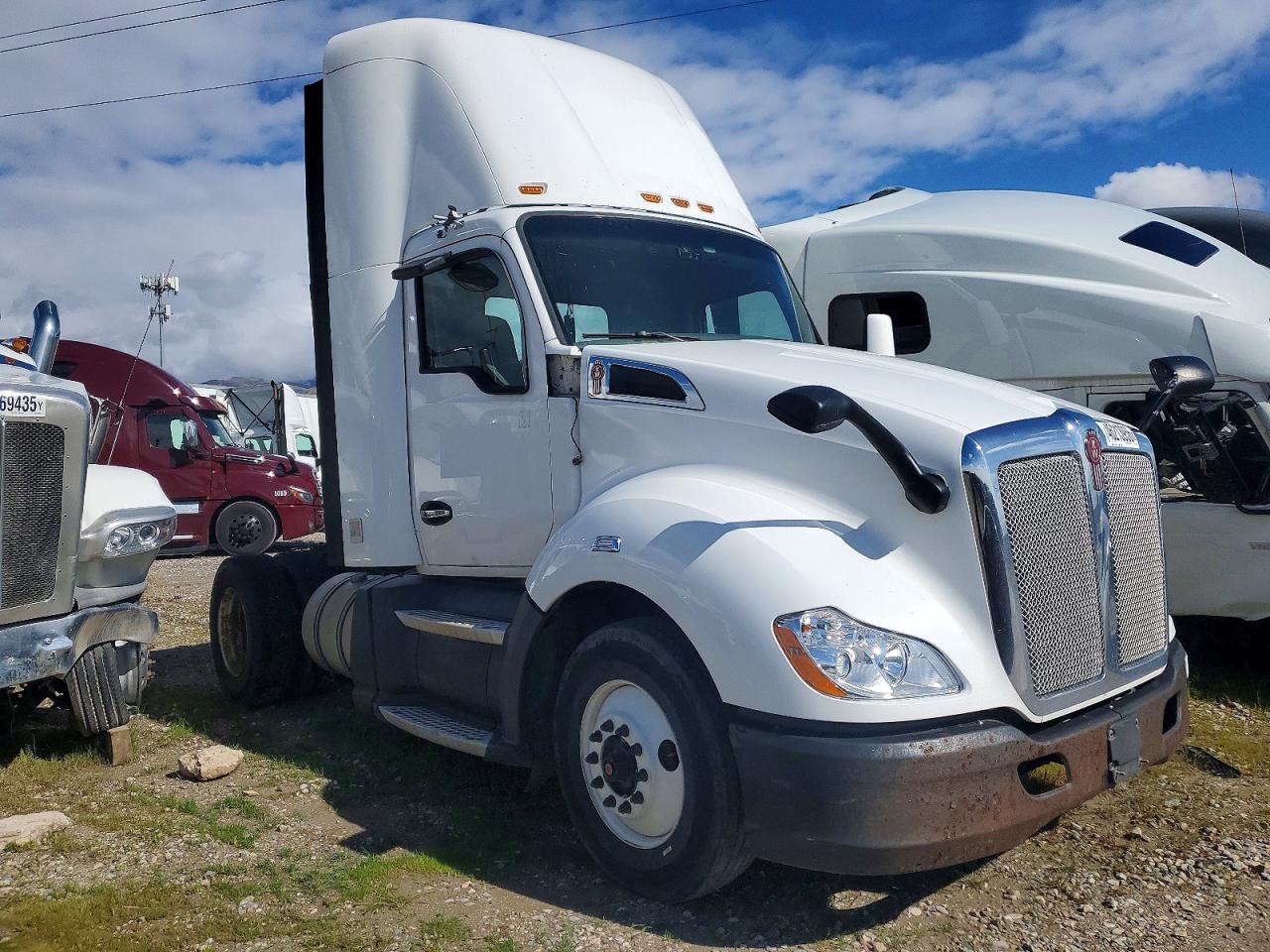 2016 KENWORTH ALL OTHER