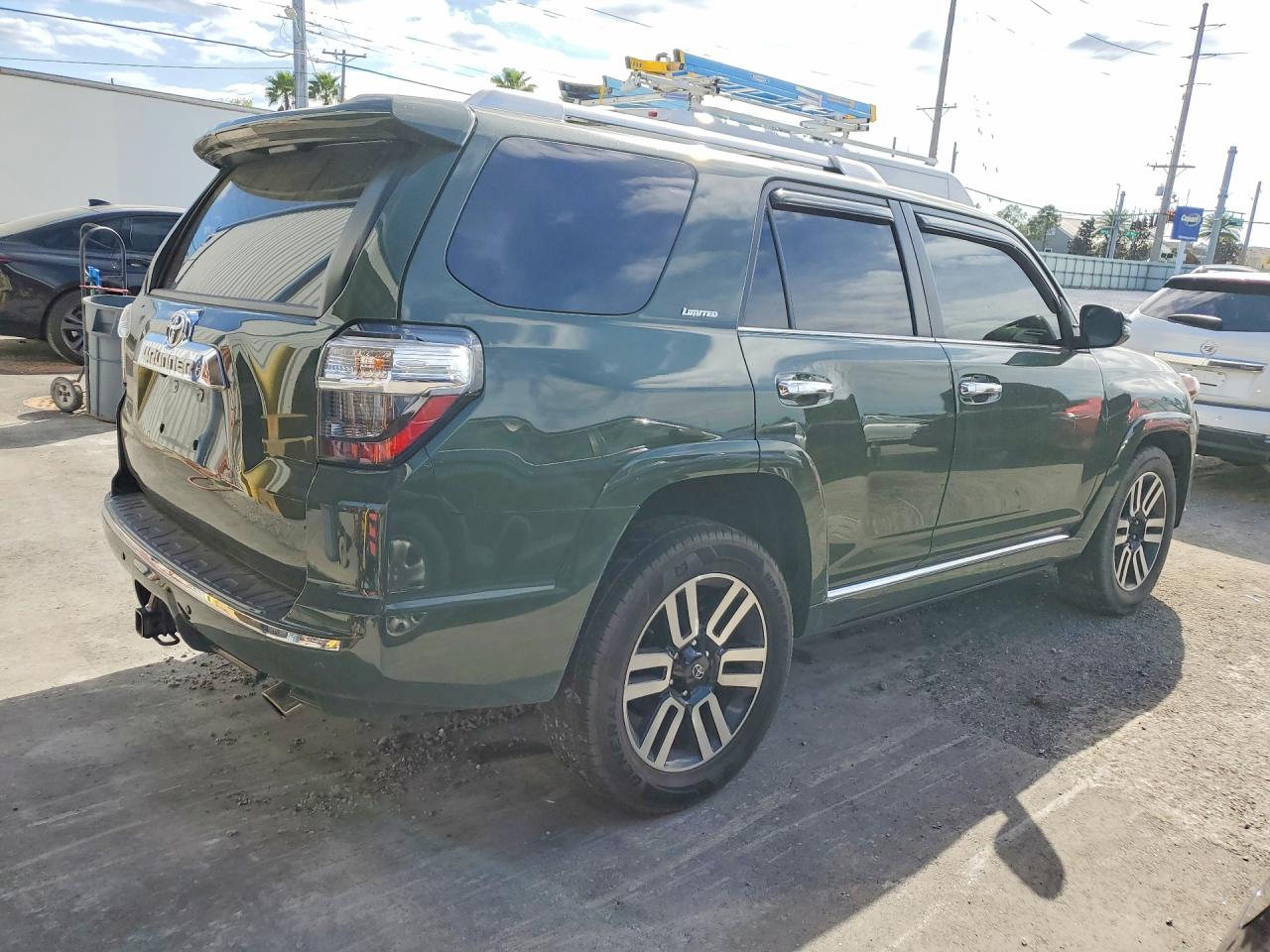 2022 TOYOTA 4RUNNER