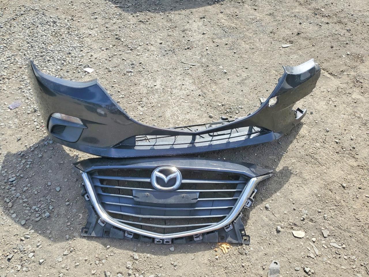 2016 MAZDA 3