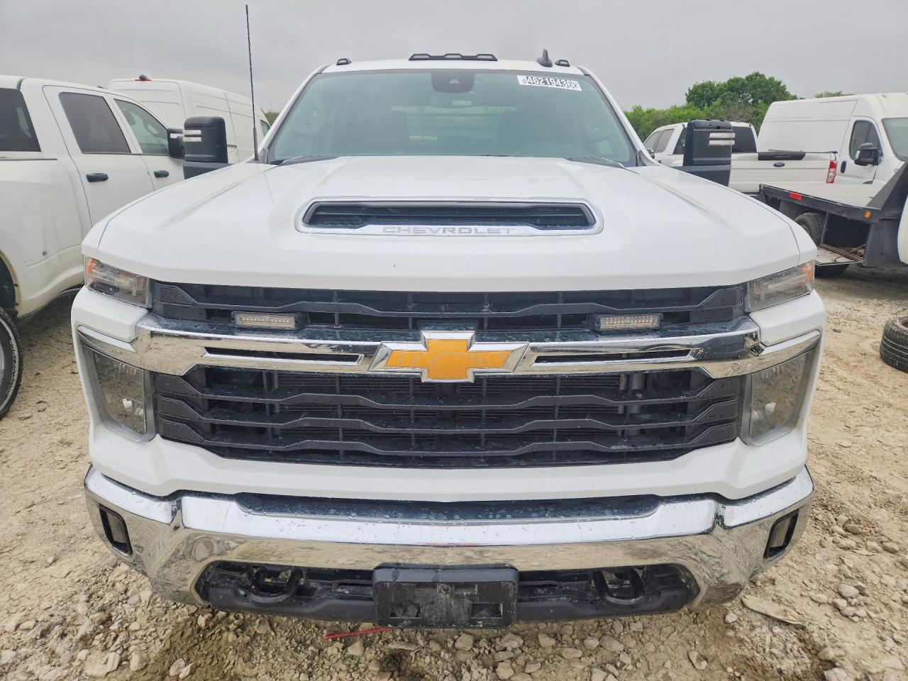 2024 CHEVROLET SILVERADO