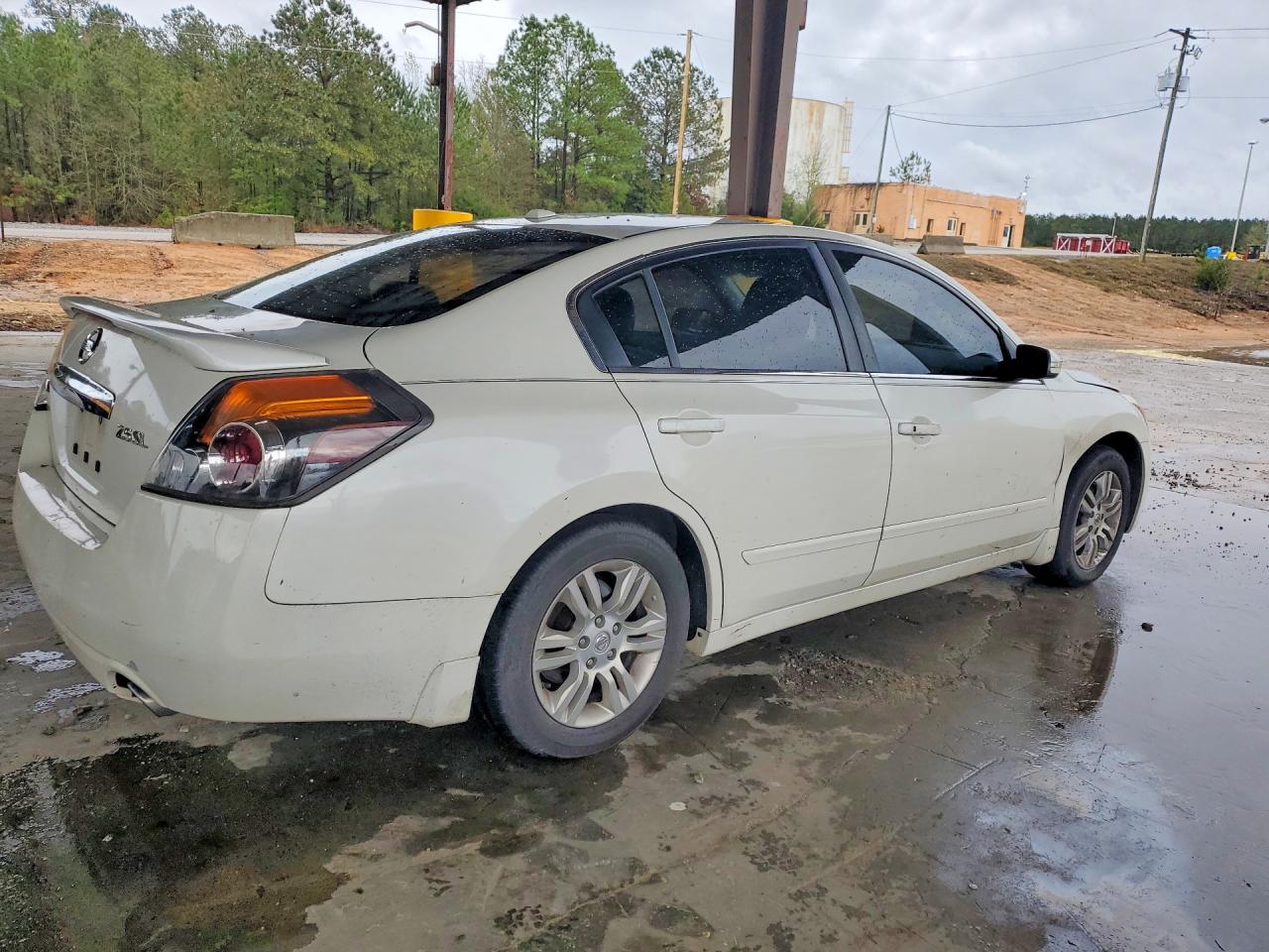 2010 NISS ALTIMA 2.0
