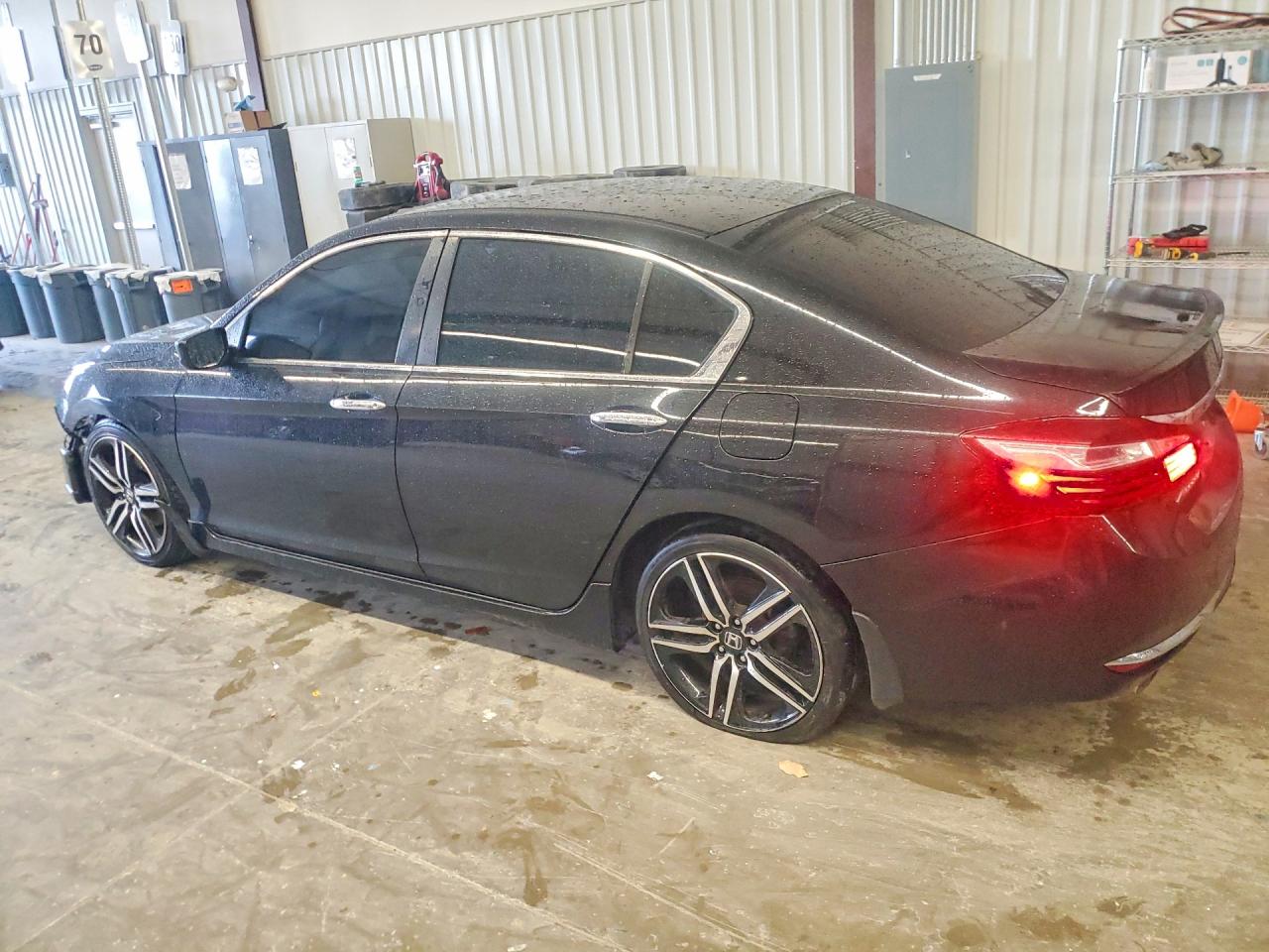 2016 HONDA ACCORD