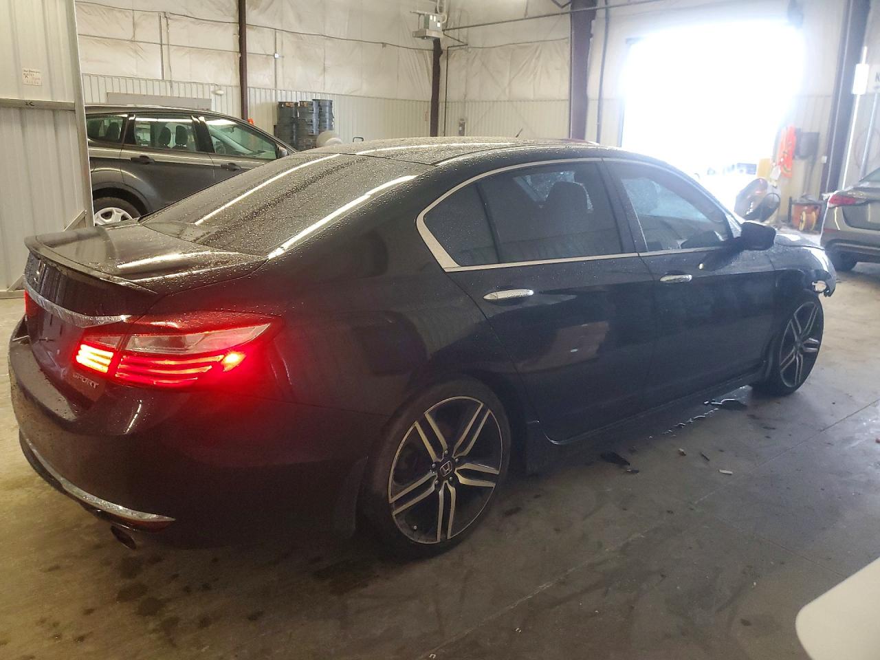 2016 HONDA ACCORD