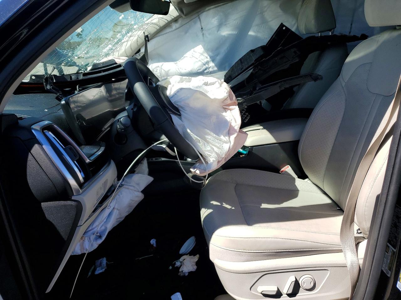 2025 KIA SORENTO