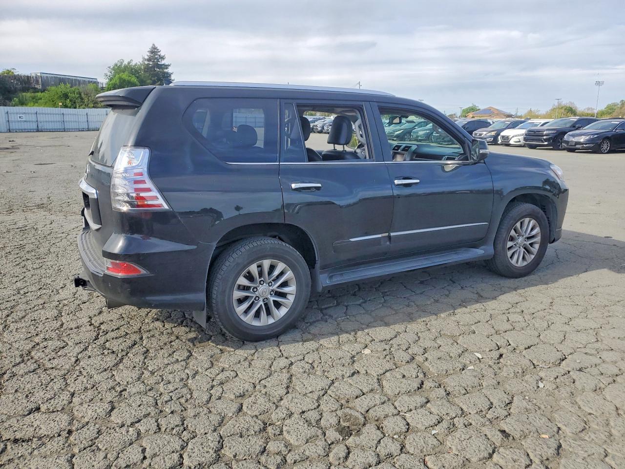 2015 LEXUS GX