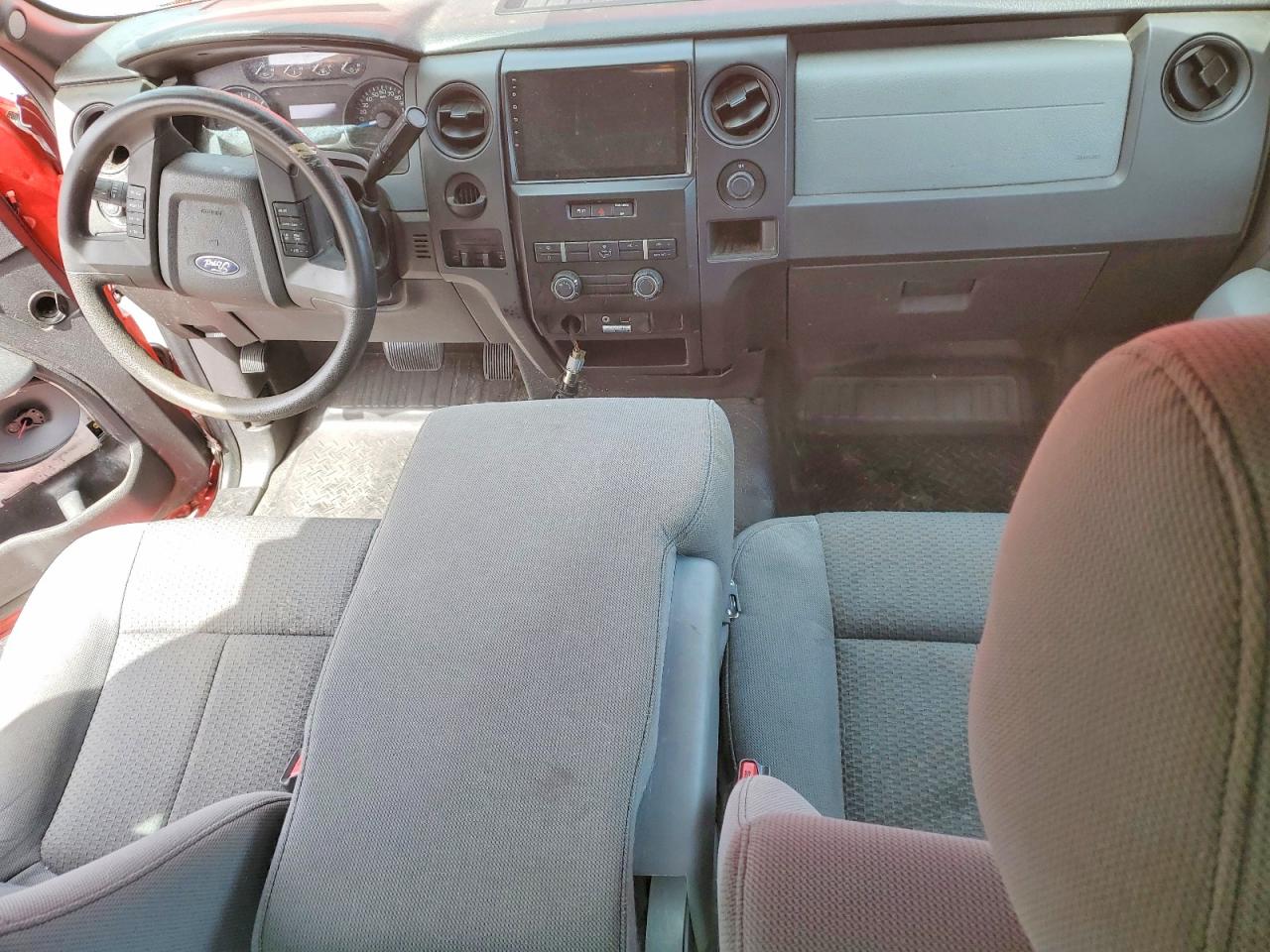 2013 FORD F150