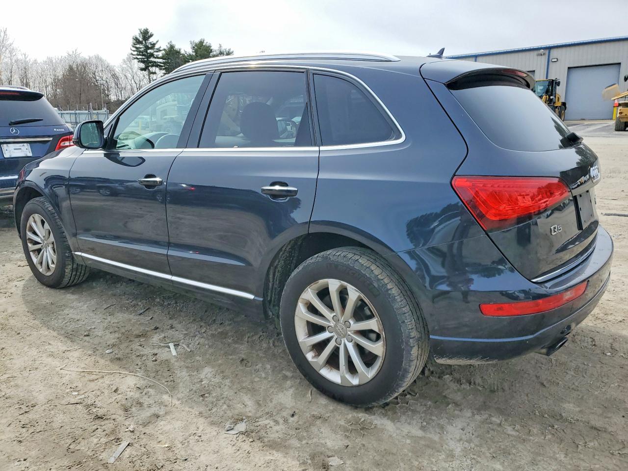 2015 AUDI Q5