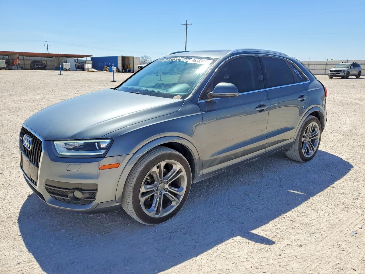 2015 AUDI Q3