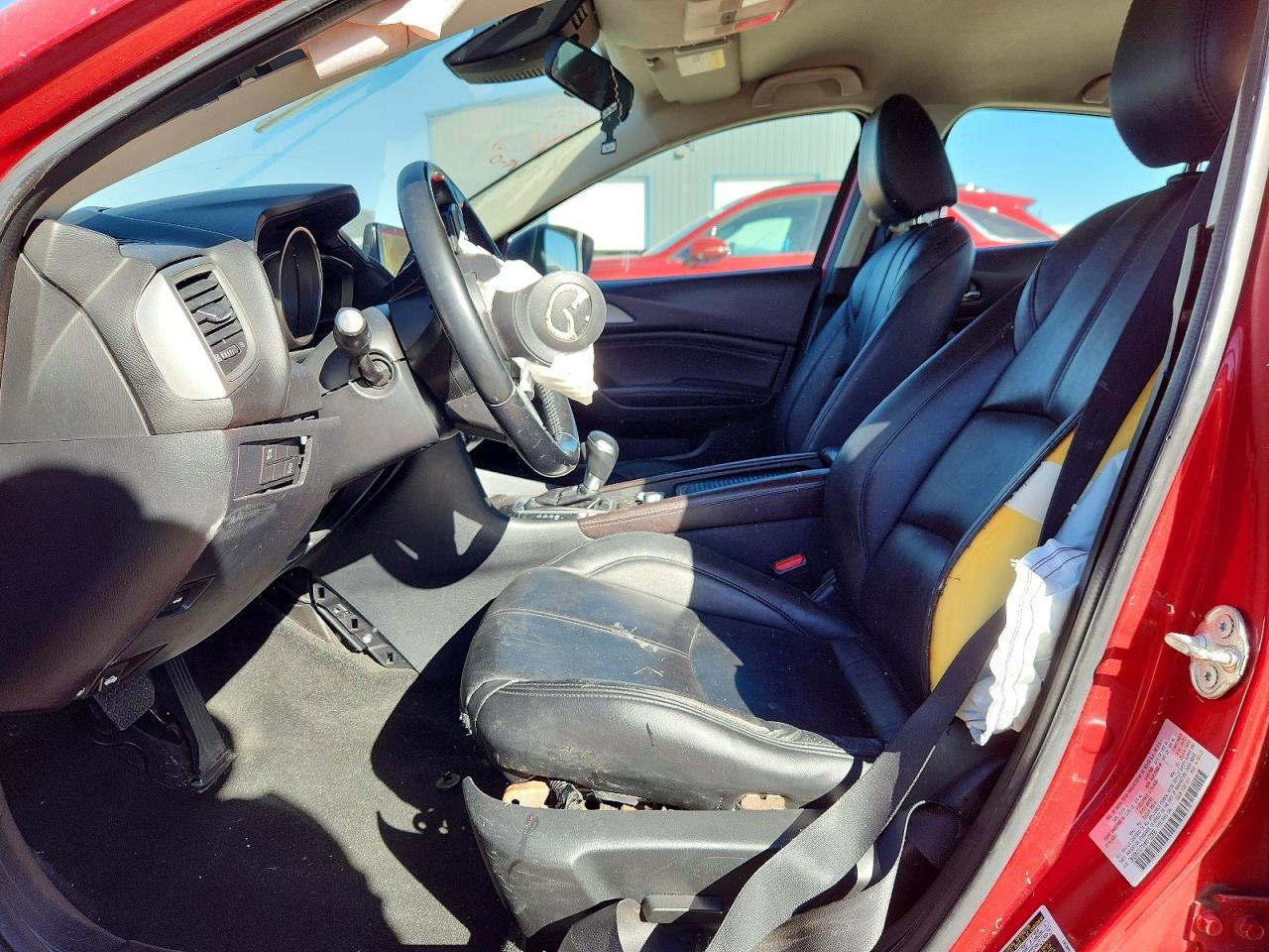 2017 MAZDA 3