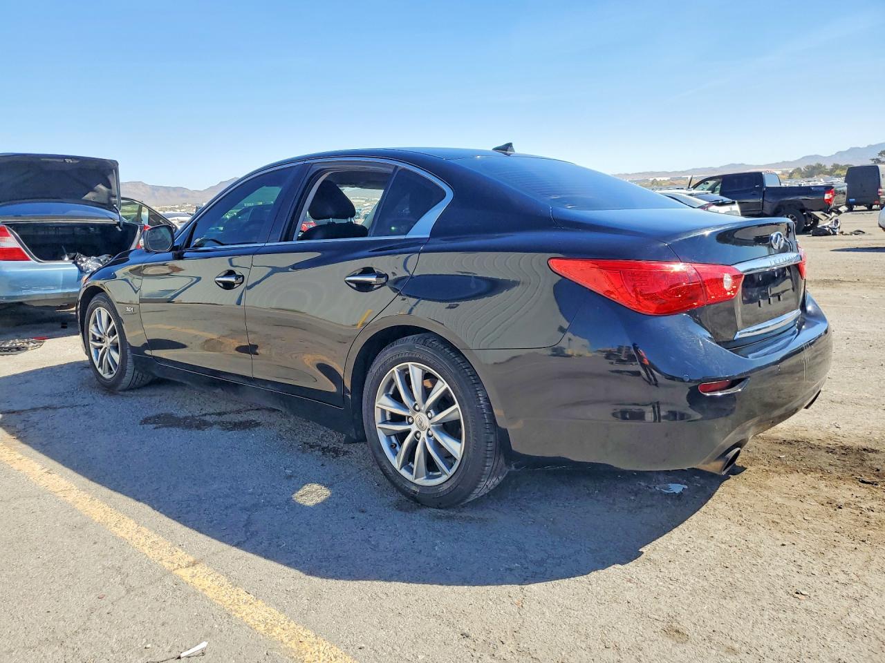 2017 INFINITI Q50