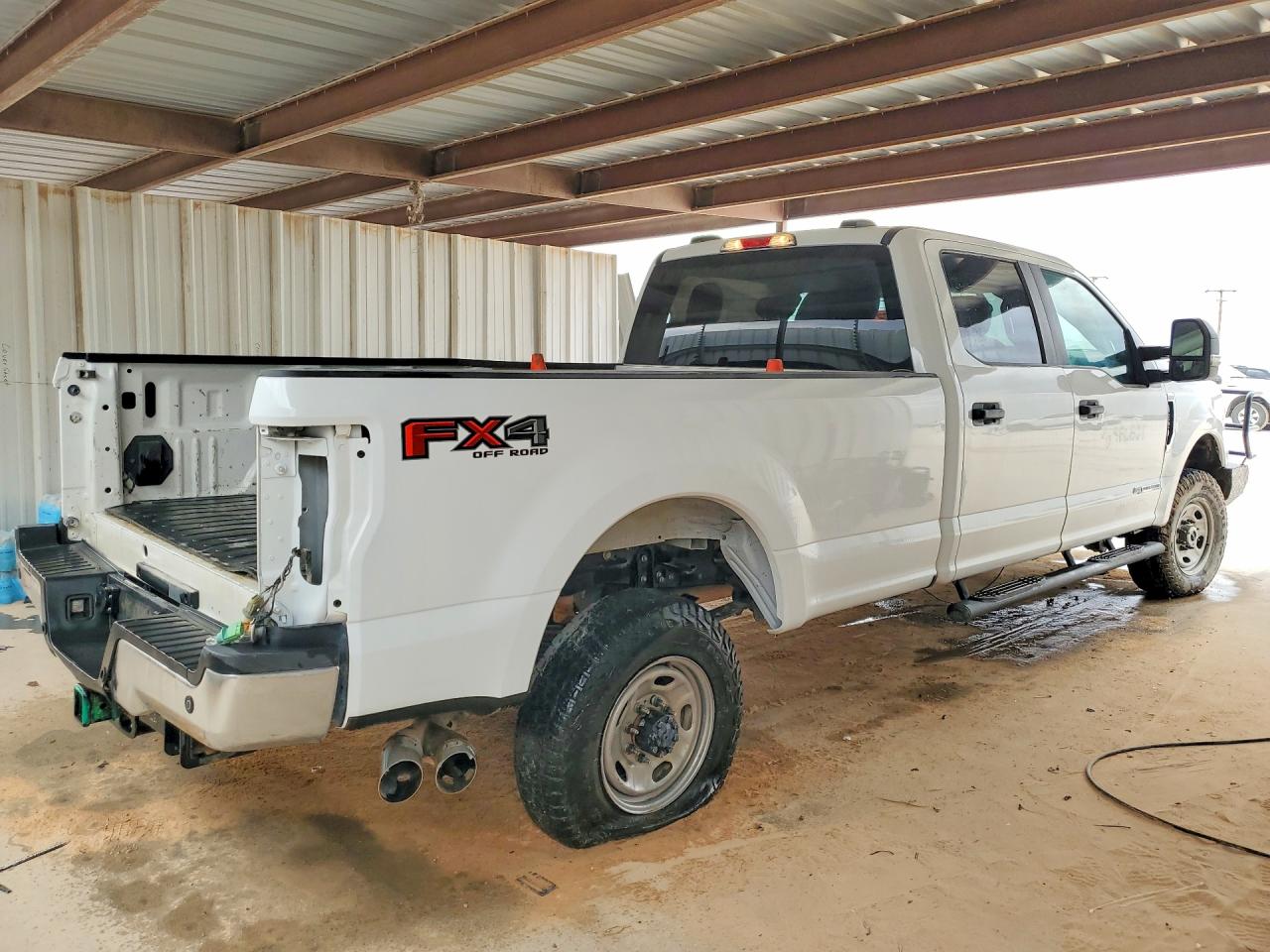 2022 FORD F350