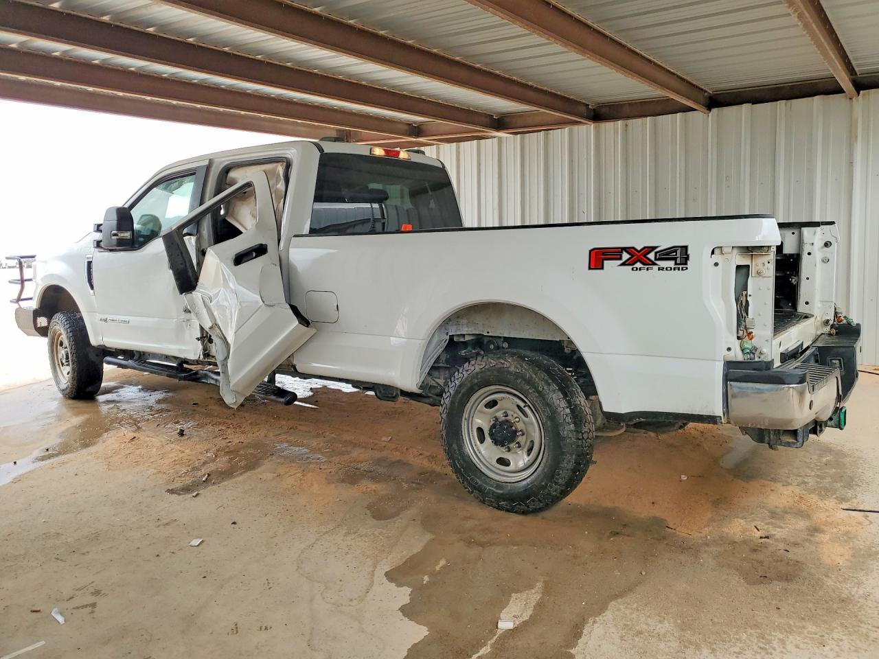 2022 FORD F350