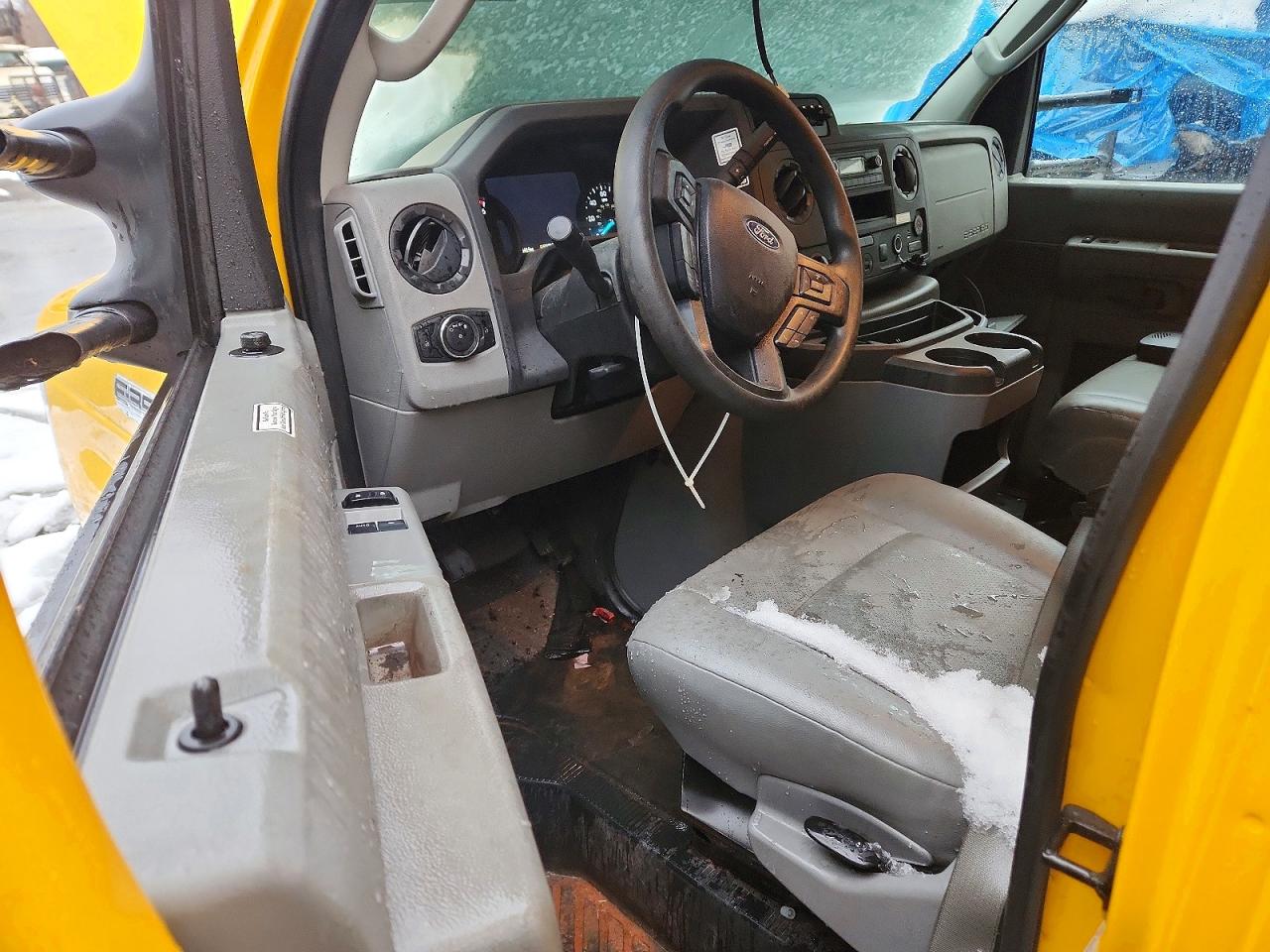 2024 FORD ECONOLINE