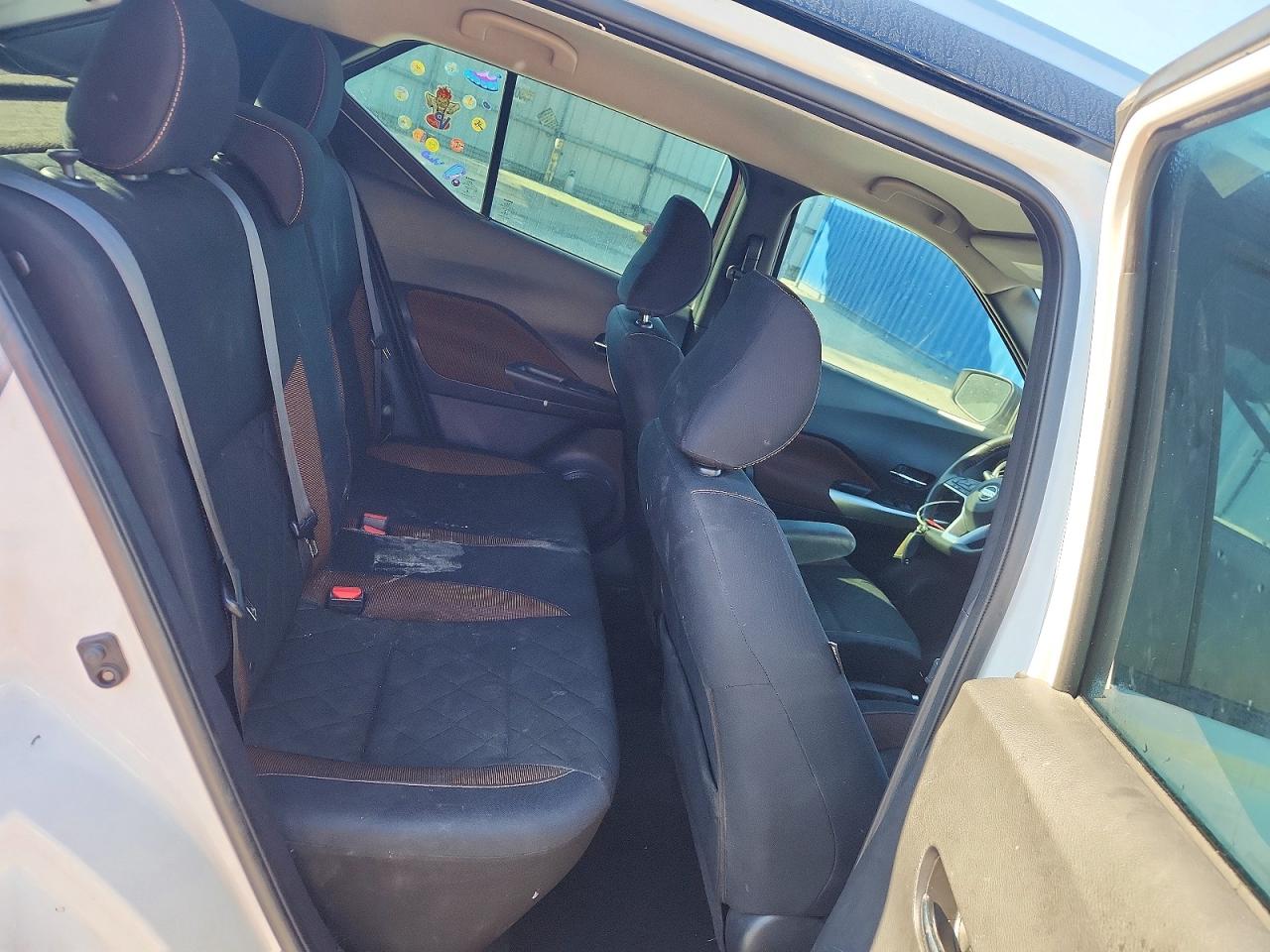 2018 NISSAN KICKS