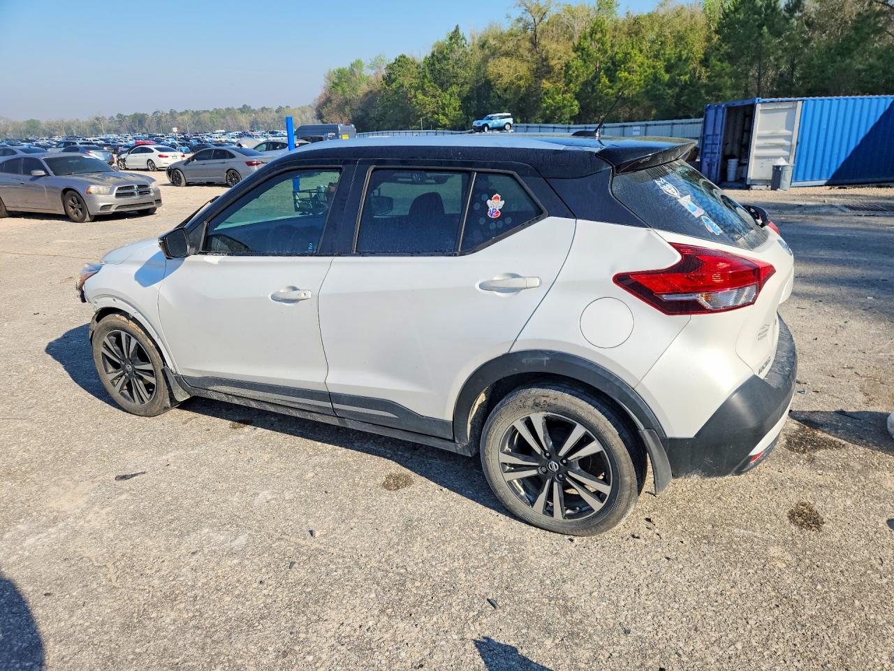 2018 NISSAN KICKS