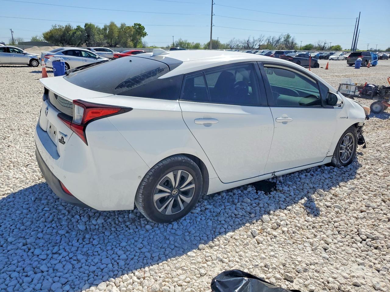 2021 TOYOTA PRIUS