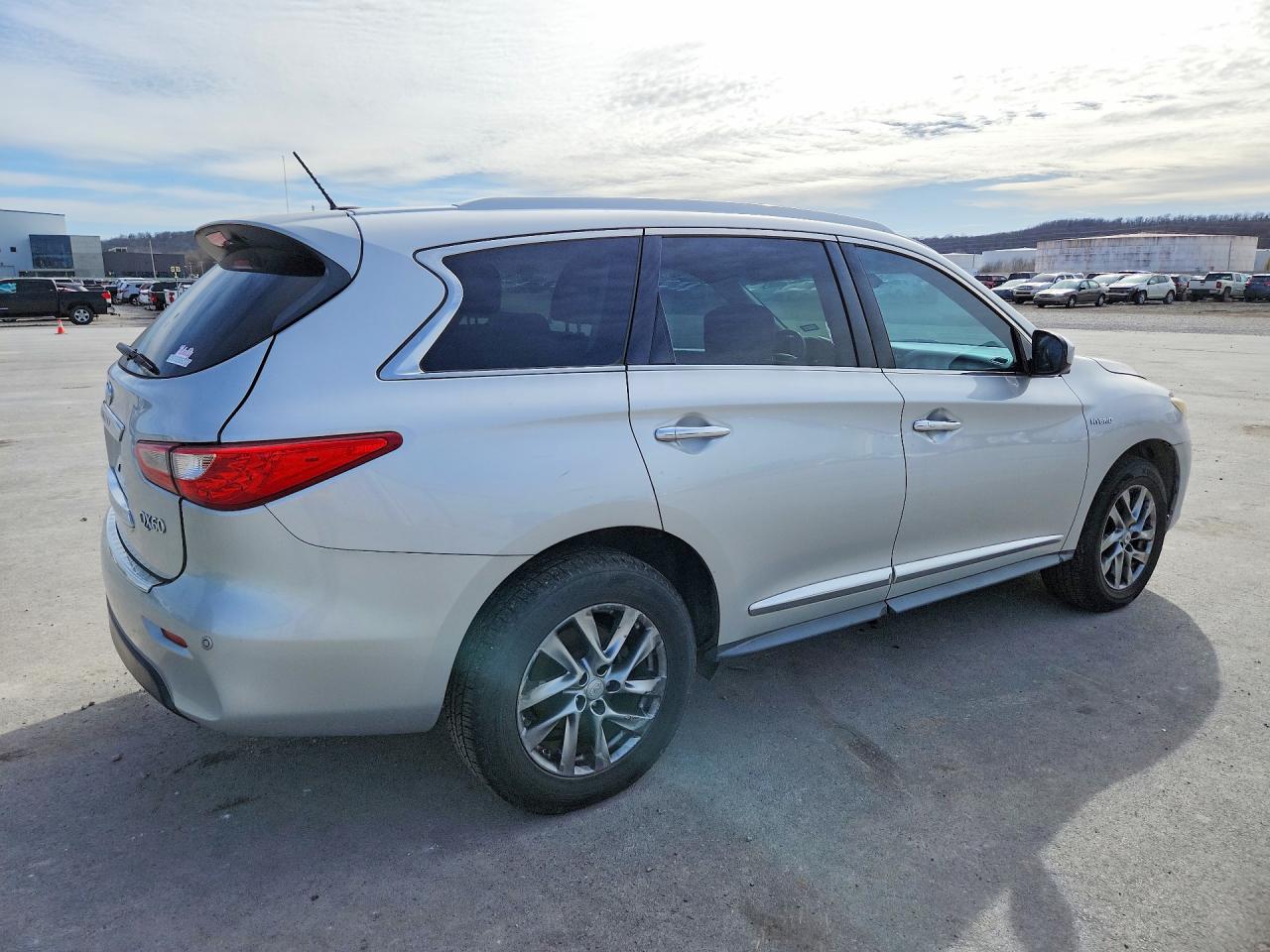 2014 INFINITI QX60