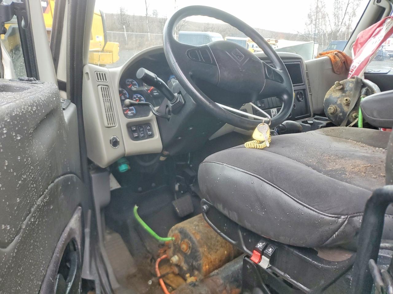 2018 INTERNATIONAL 4000 SERIE