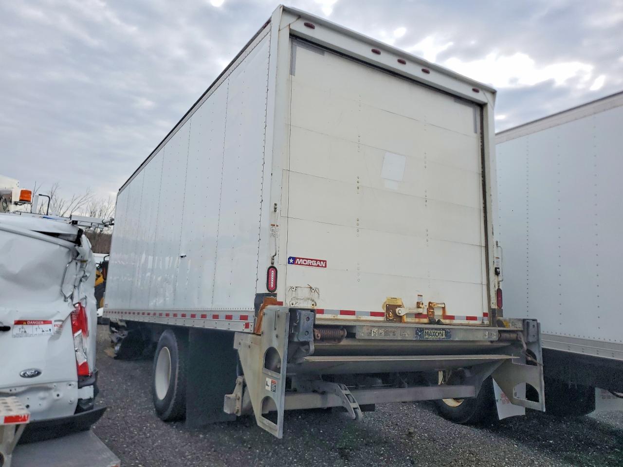 2018 INTERNATIONAL 4000 SERIE