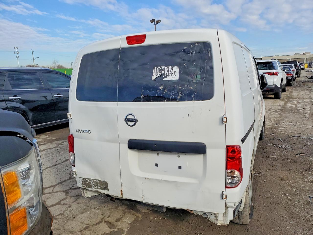 2018 NISSAN NV