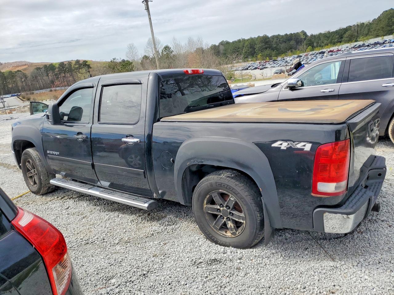 2013 GMC SIERRA