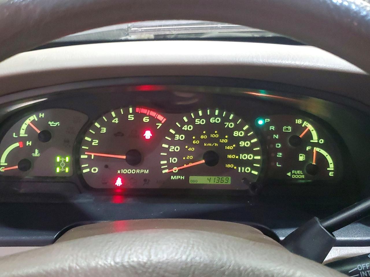 2002 TOYOTA SEQUOIA