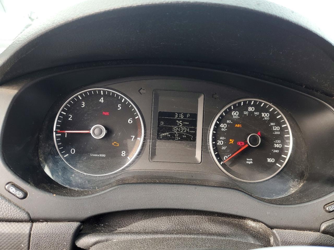 2014 VOLKSWAGEN JETTA