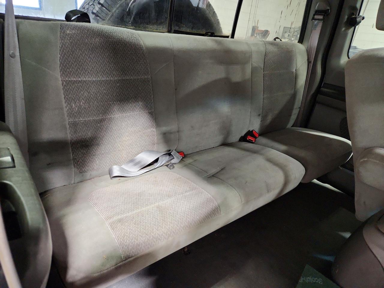 2004 FORD F250 SUPER