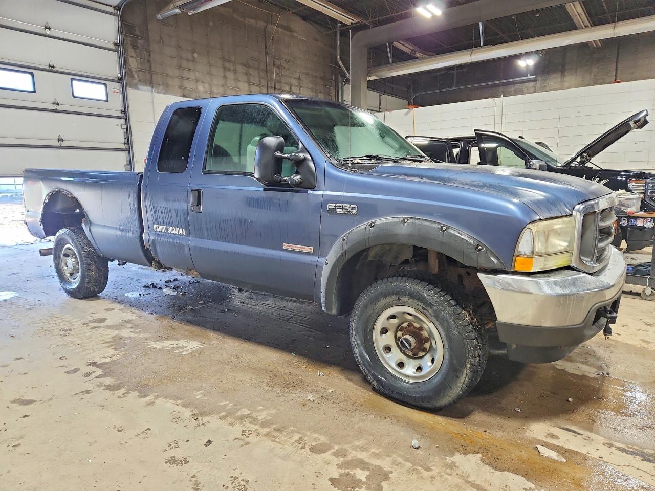 2004 FORD F250 SUPER