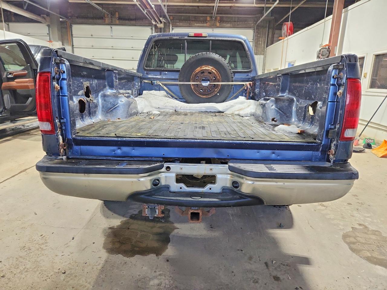 2004 FORD F250 SUPER