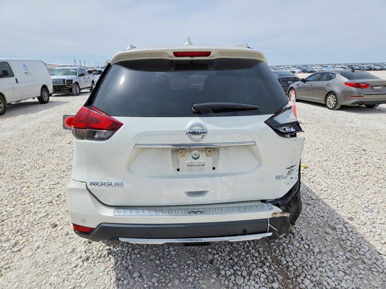 2019 NISSAN ROGUE