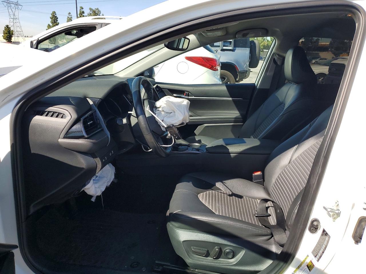 2022 TOYOTA CAMRY SOLA