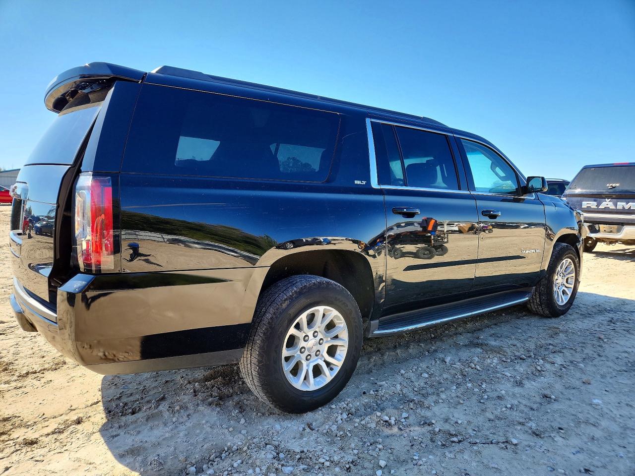 2018 GMC YUKON