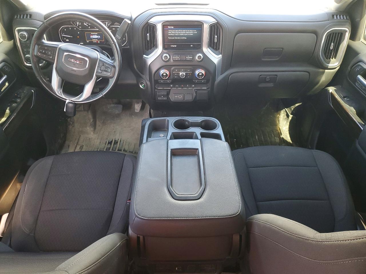 2022 GMC SIERRA