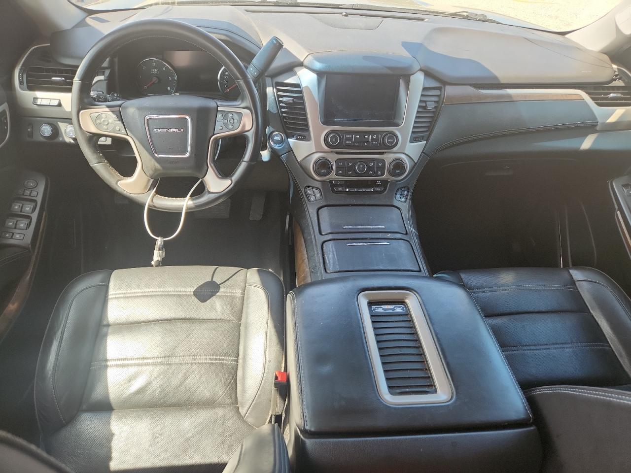 2019 GMC YUKON