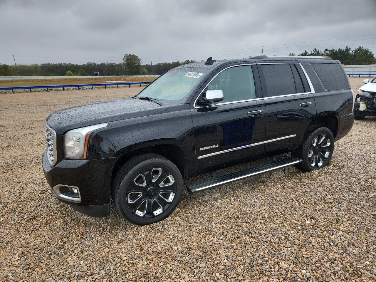 2019 GMC YUKON