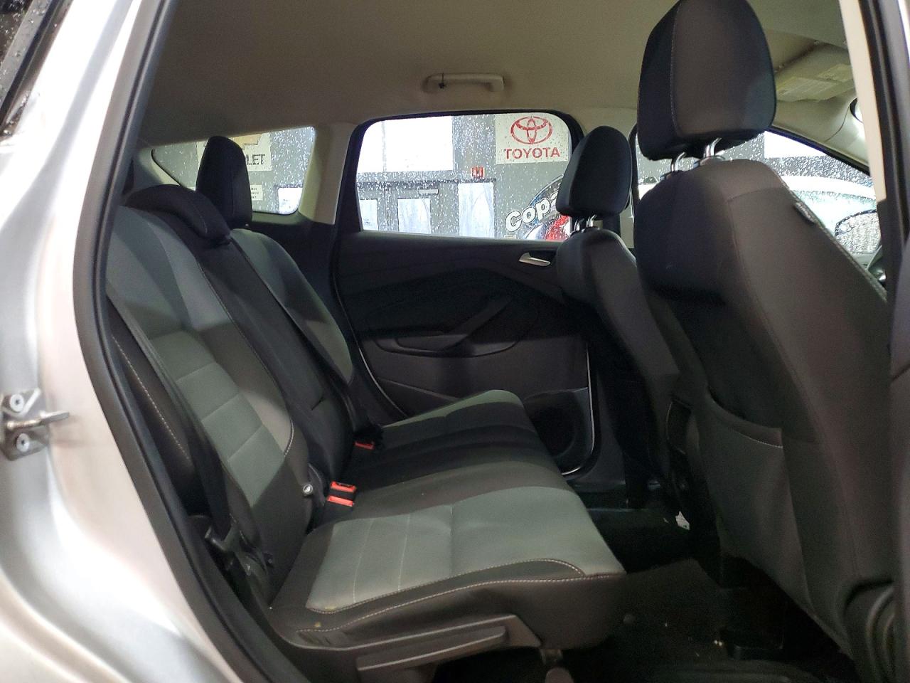 2016 FORD ESCAPE