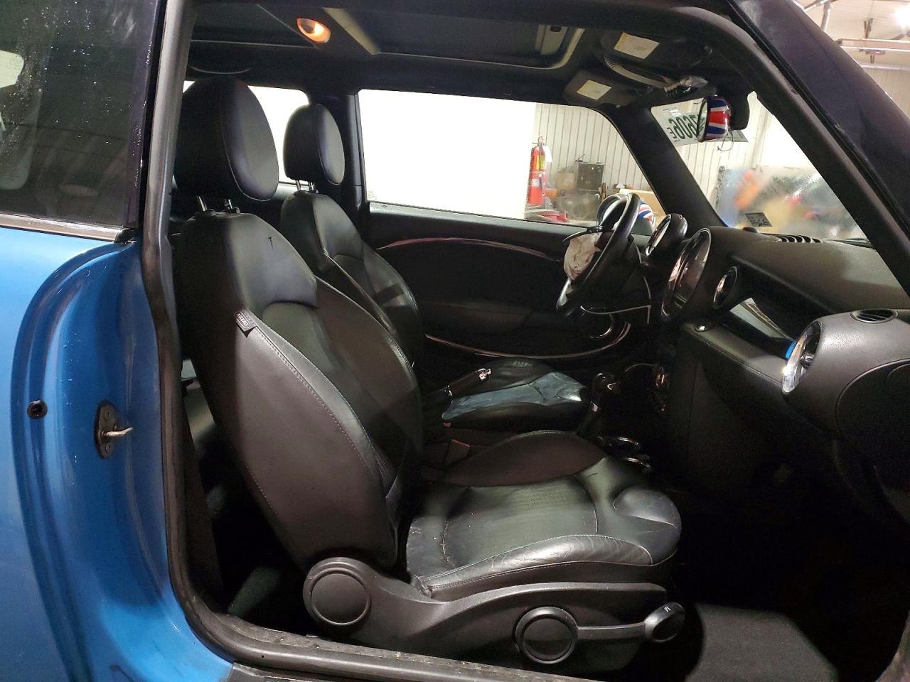 2013 MINI COOPER