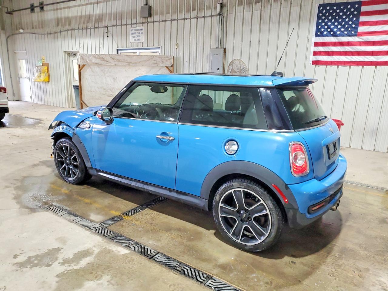 2013 MINI COOPER