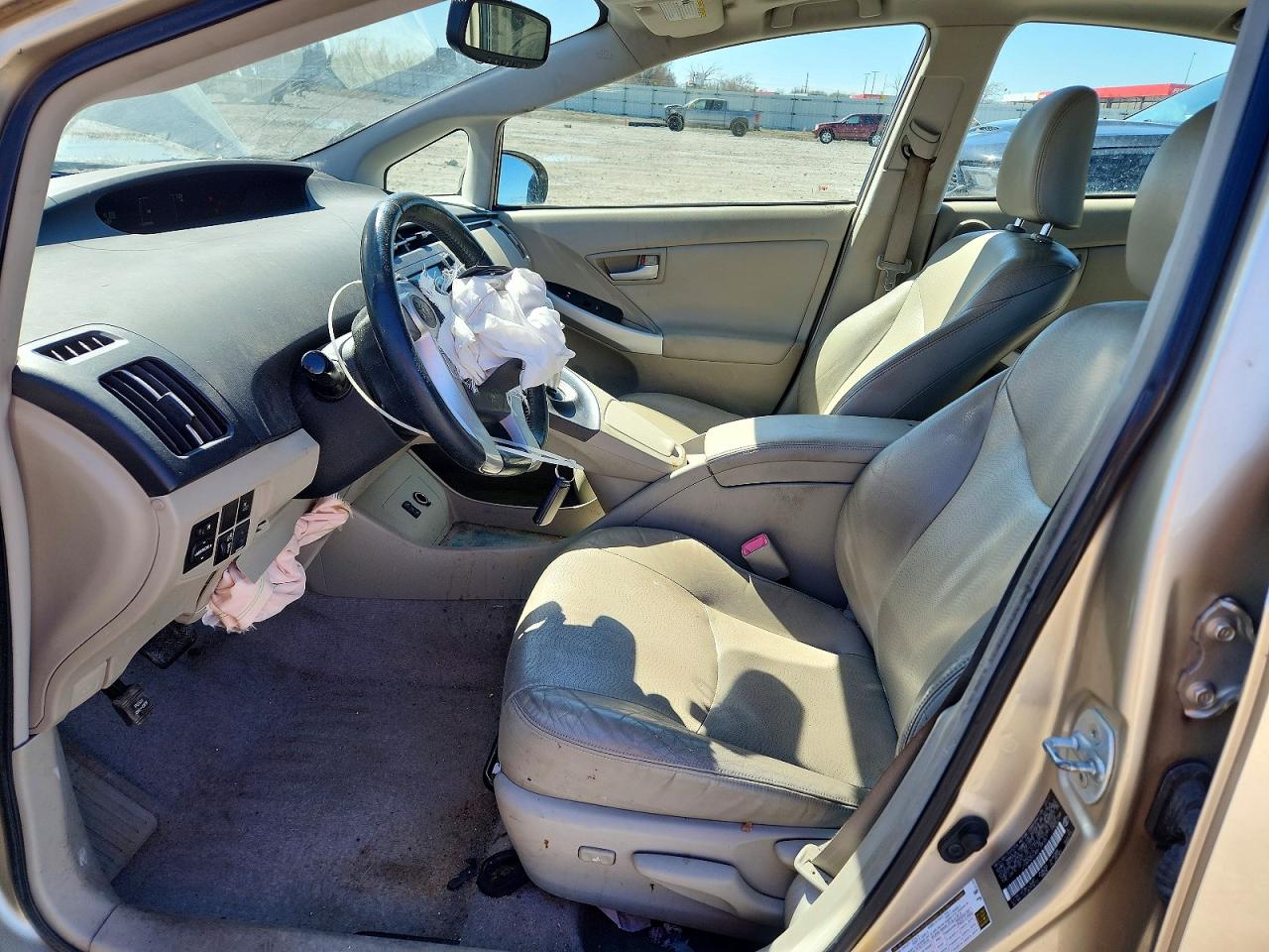 2011 TOYOTA PRIUS