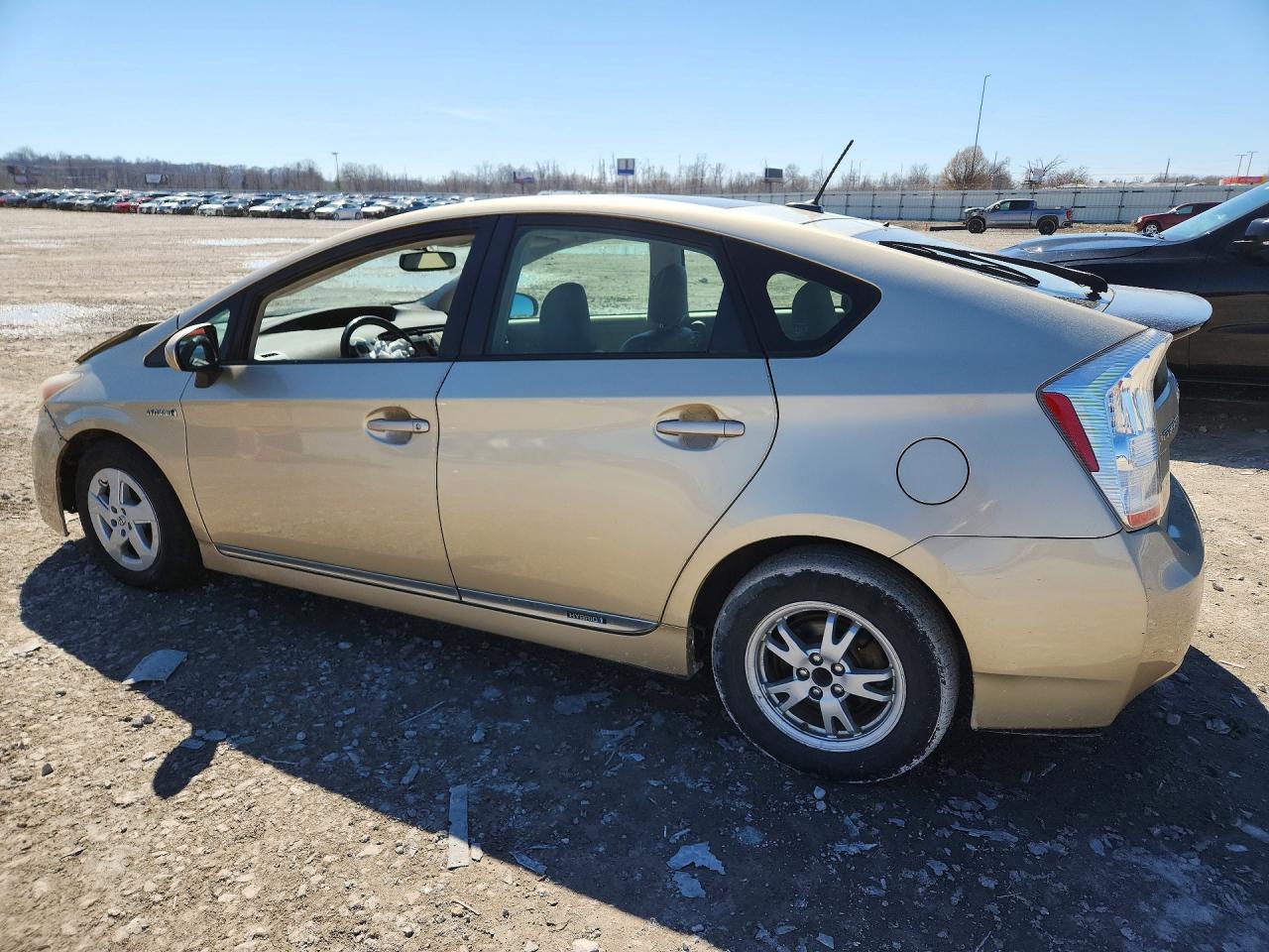 2011 TOYOTA PRIUS