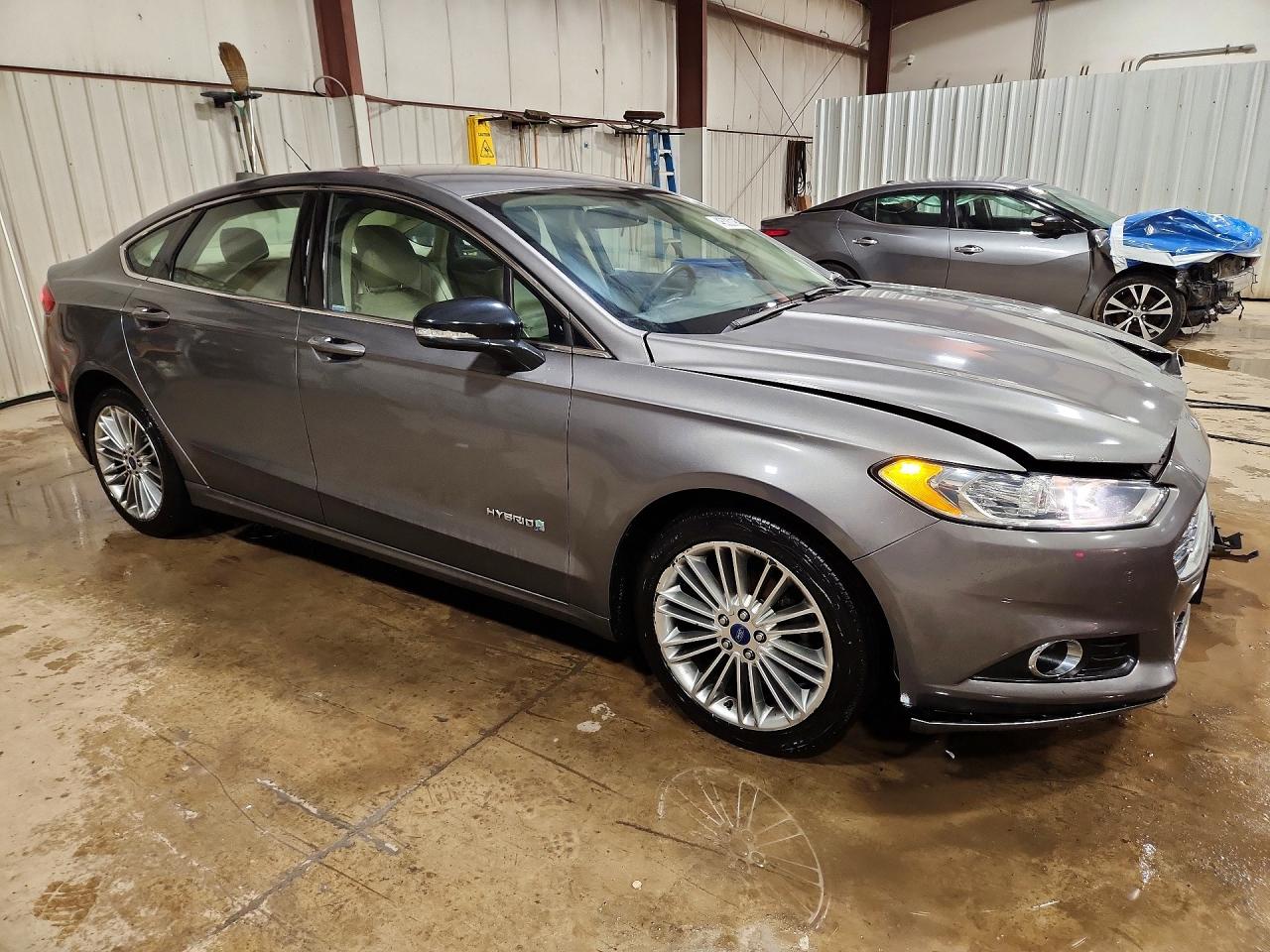 2014 FORD FUSION