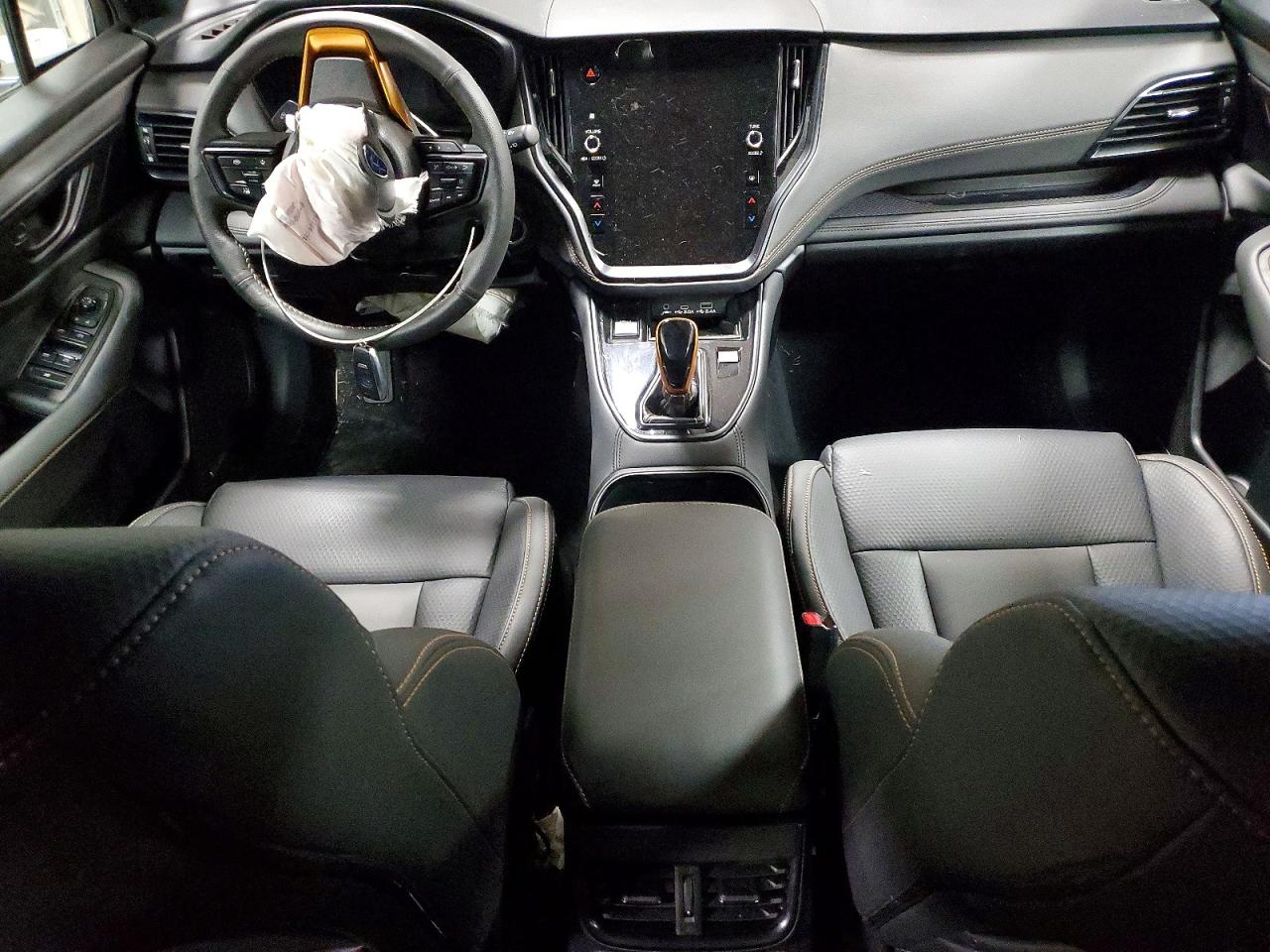 2025 SUBARU OUTBACK