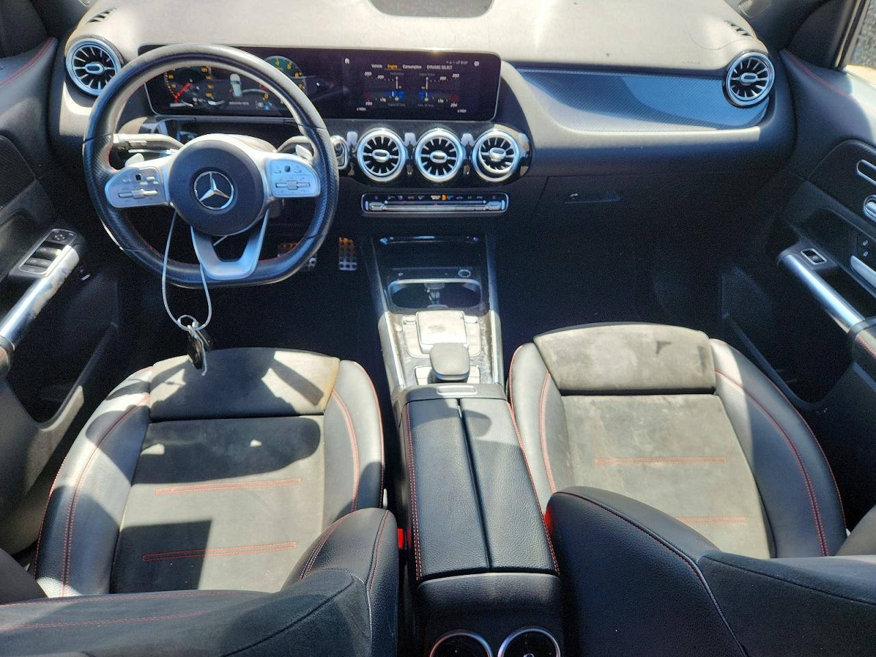2021 MERCEDES-BENZ GLA-CLASS