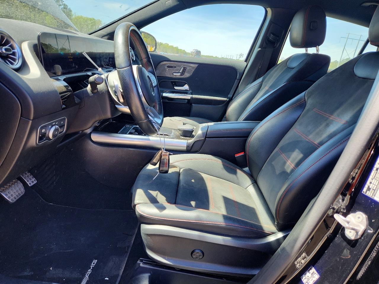 2021 MERCEDES-BENZ GLA-CLASS