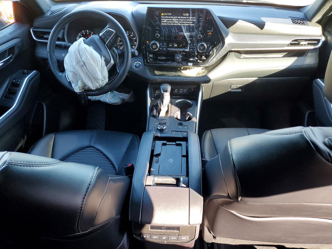 2022 TOYOTA HIGHLANDER