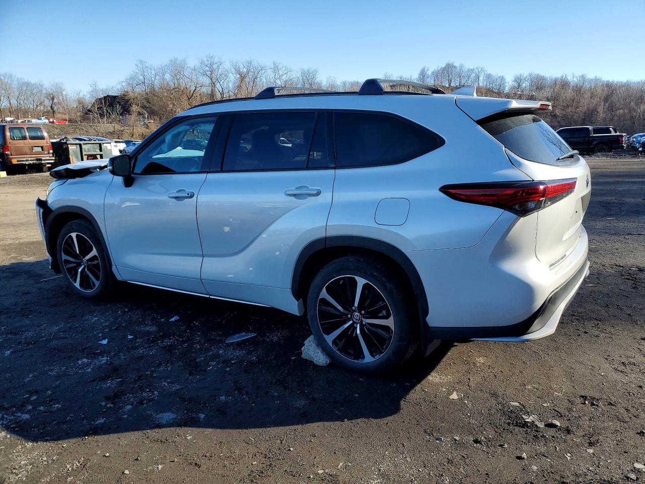 2022 TOYOTA HIGHLANDER