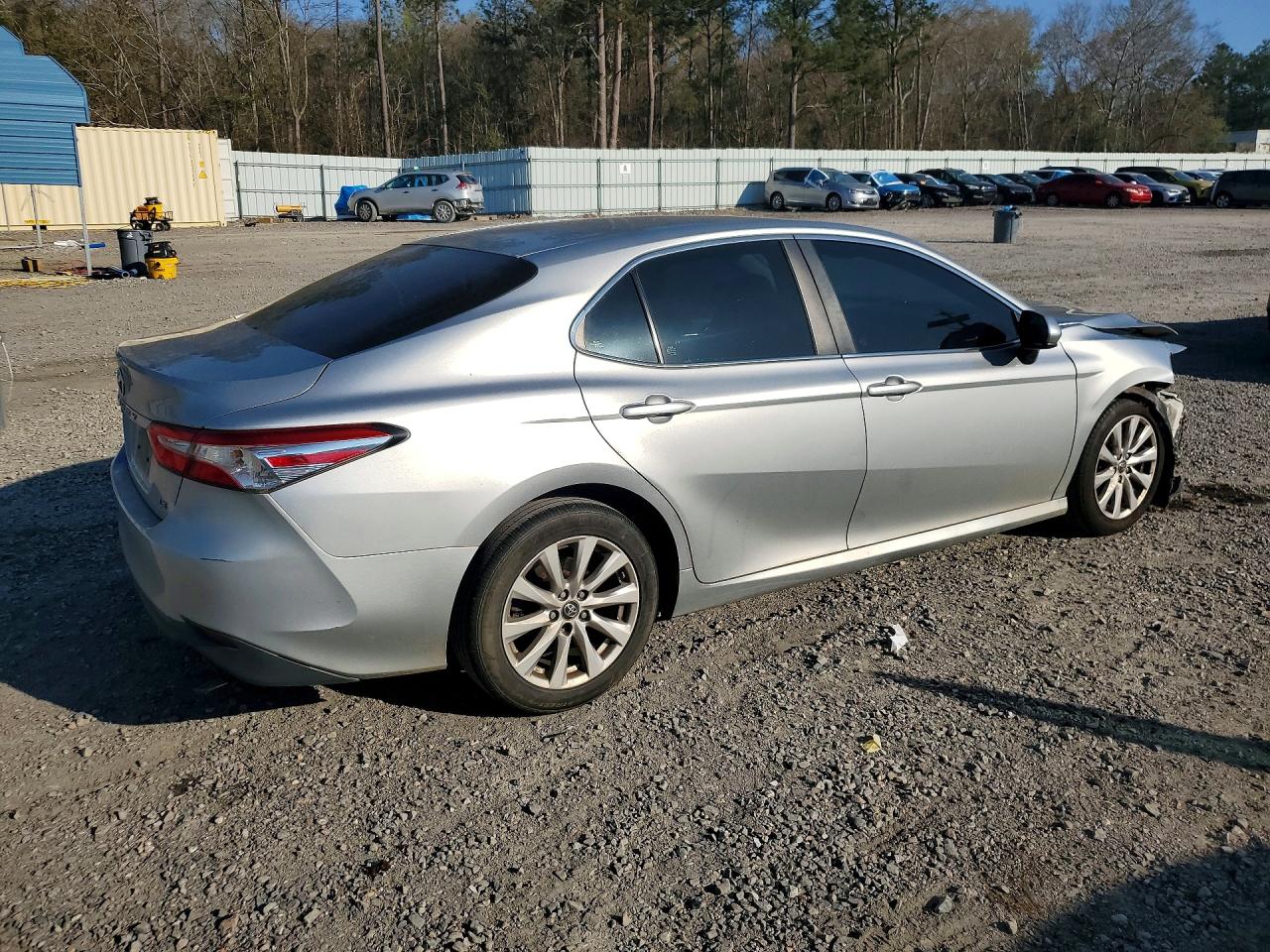 2018 TOYOTA CAMRY