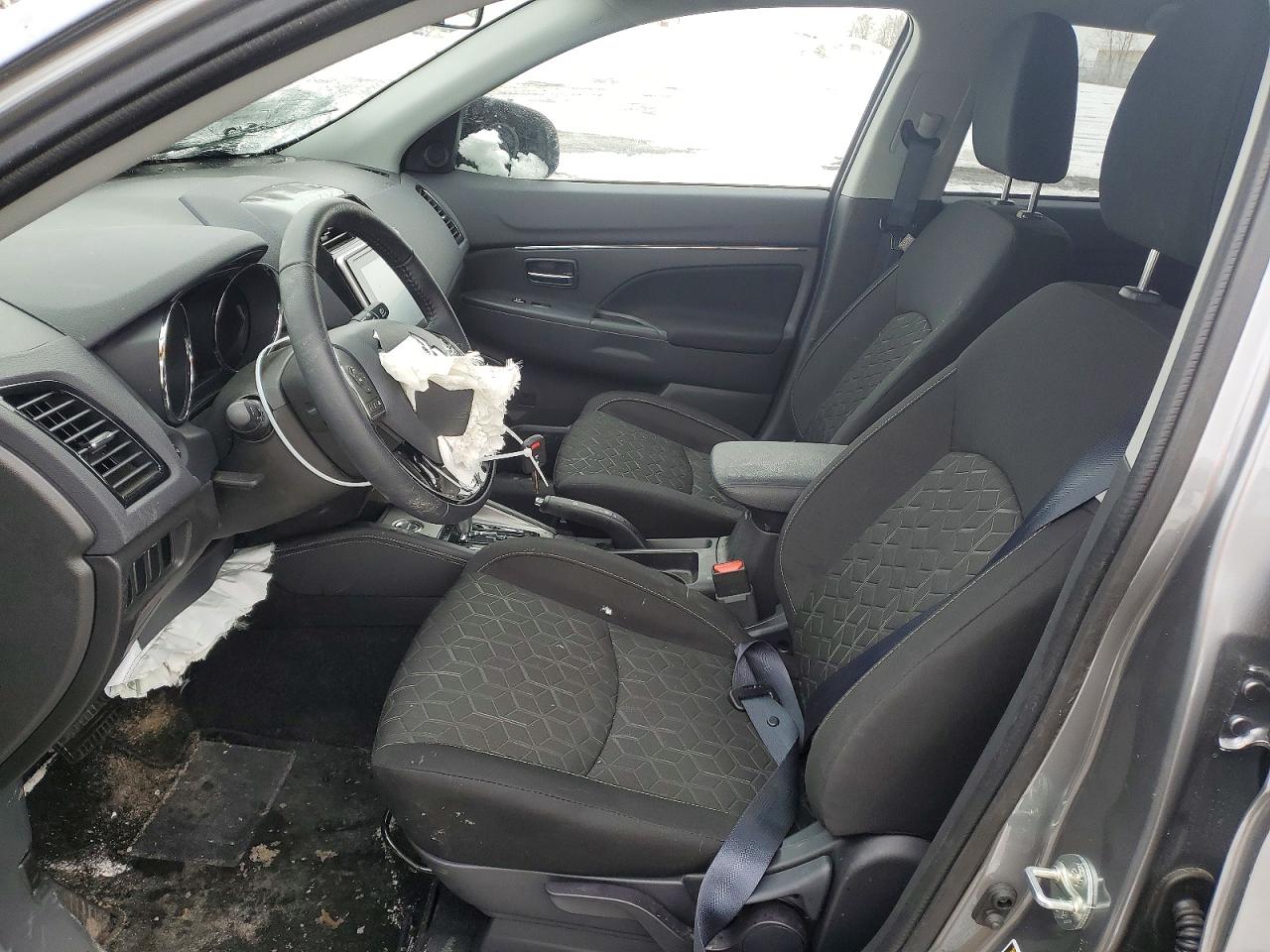 2026 MITSUBISHI OUTLANDER