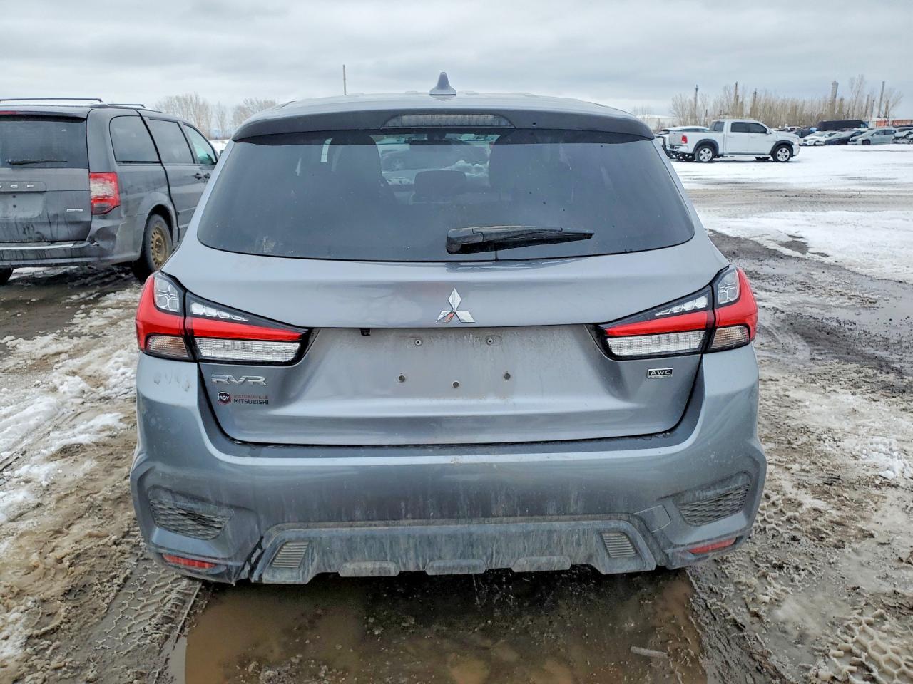 2026 MITSUBISHI OUTLANDER